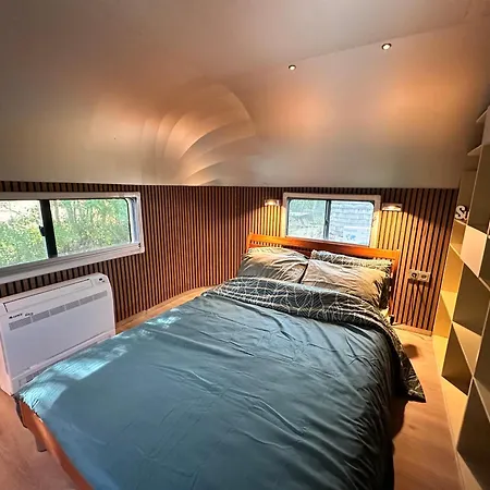 假日公园 Tin Town *