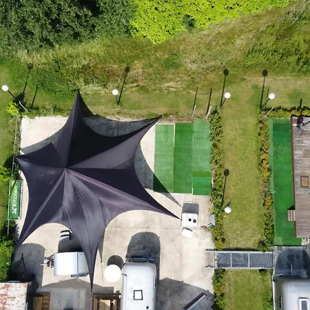 Kompleks wypoczynkowy Tin Town Oirschot