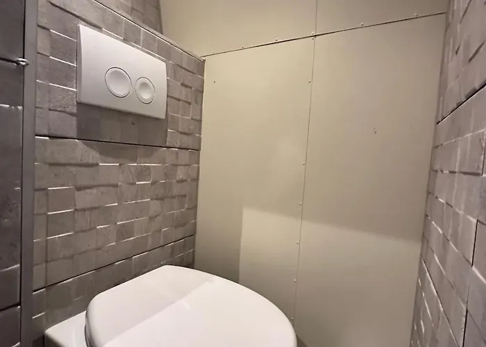 Tin Town - Unieke Vintage Trailers & Vakantiehuisjes In De *