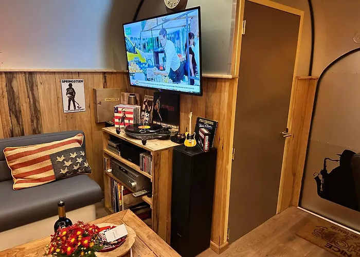 Πάρκο διακοπών Tin Town - Unieke Vintage Trailers & Vakantiehuisjes In De