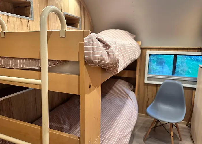 Tin Town - Unieke Vintage Trailers & Vakantiehuisjes In De